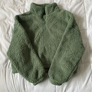 Green fluffy quarter zip
